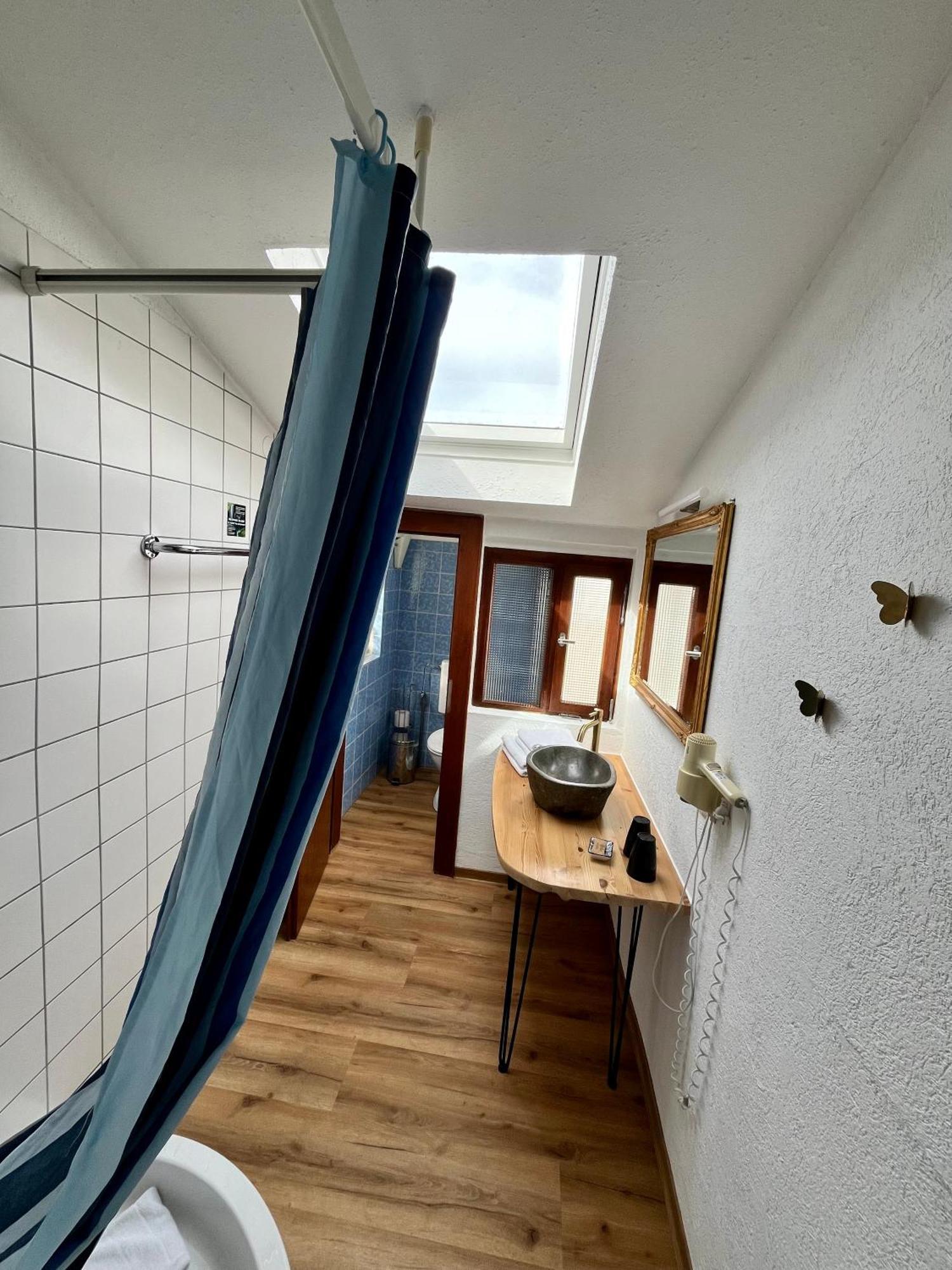 Gaestehaus Am Hafen Meersburg Buitenkant foto